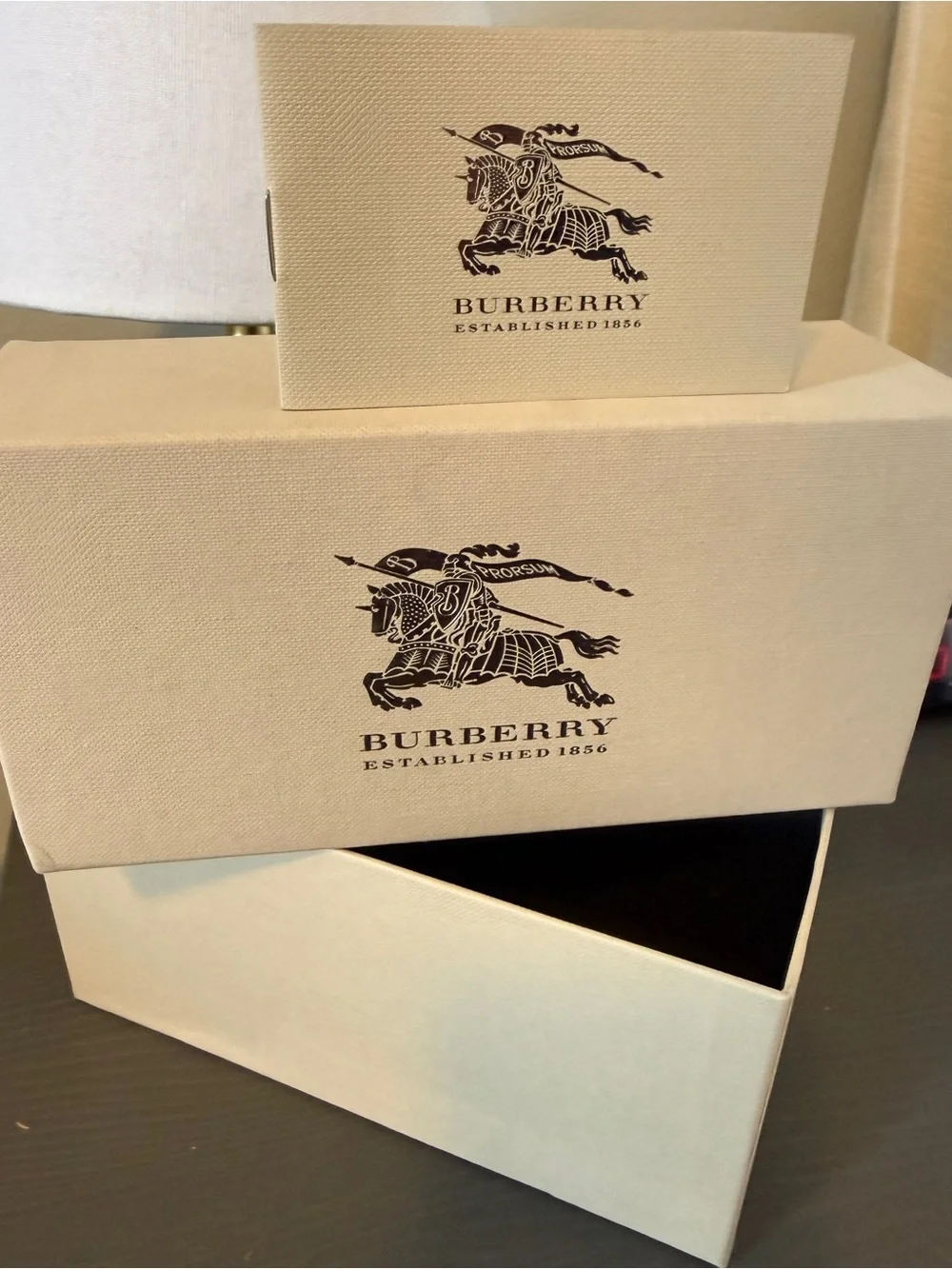 Burberry Sunglasses B4160 polarized